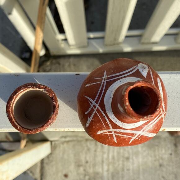 VINTAGE Lot Clay Pottery Native American Small Vase Pot Urn Terracotta Painted - Picture 6 of 12